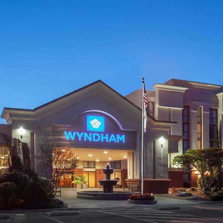 Wyndham Visalia Hotel Exterior foto